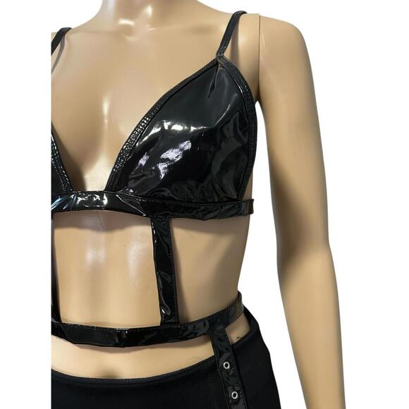 Chic Black PVC Two-Piece Set with Lacing Details - Picture 3 of 7